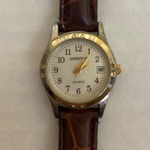 WATCH-IT Vintage Quartz Leather Band Ladies Watch MLN3028 🐝